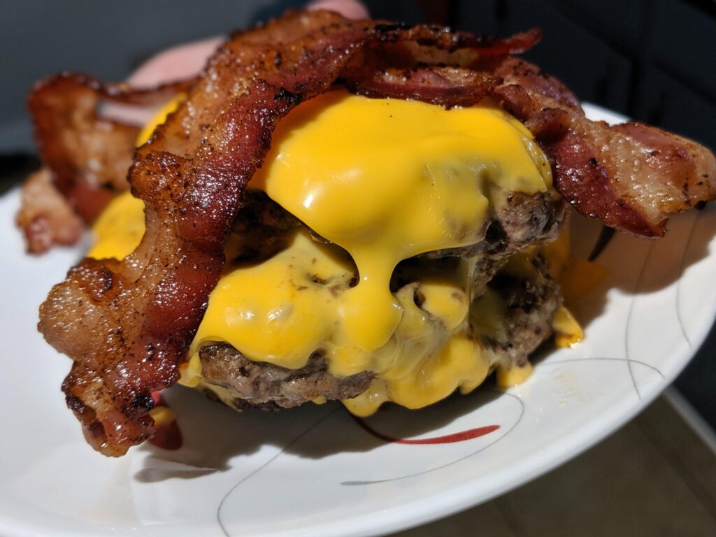 Bunless Bacon Cheeseburgers: A Classic Keto Diet Dinner Recipe