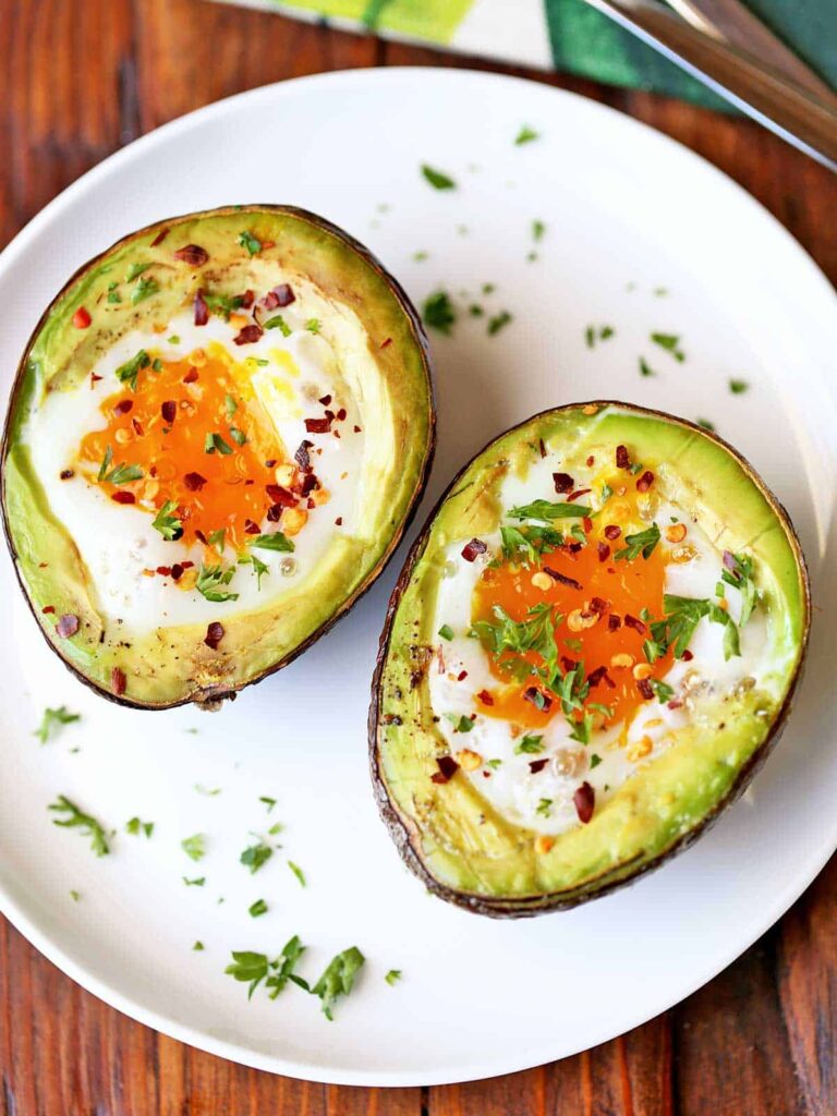 This bowl is the perfect blend of creamy, savory, and satisfying—plus, it’s ridiculously easy to make.